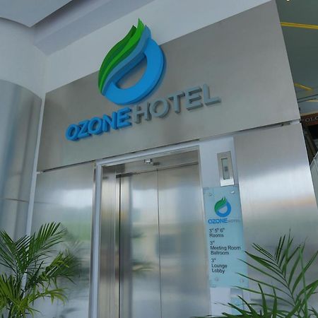 Ozone Hotel Pantai Indah Kapuk Jakarta Exterior foto
